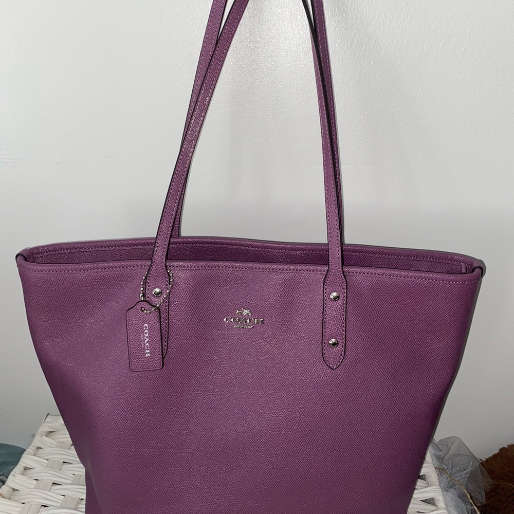 Coach tote